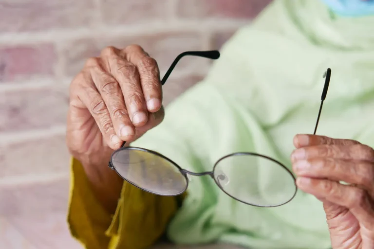 What's Changed in Lightweight Eyeglass Frames